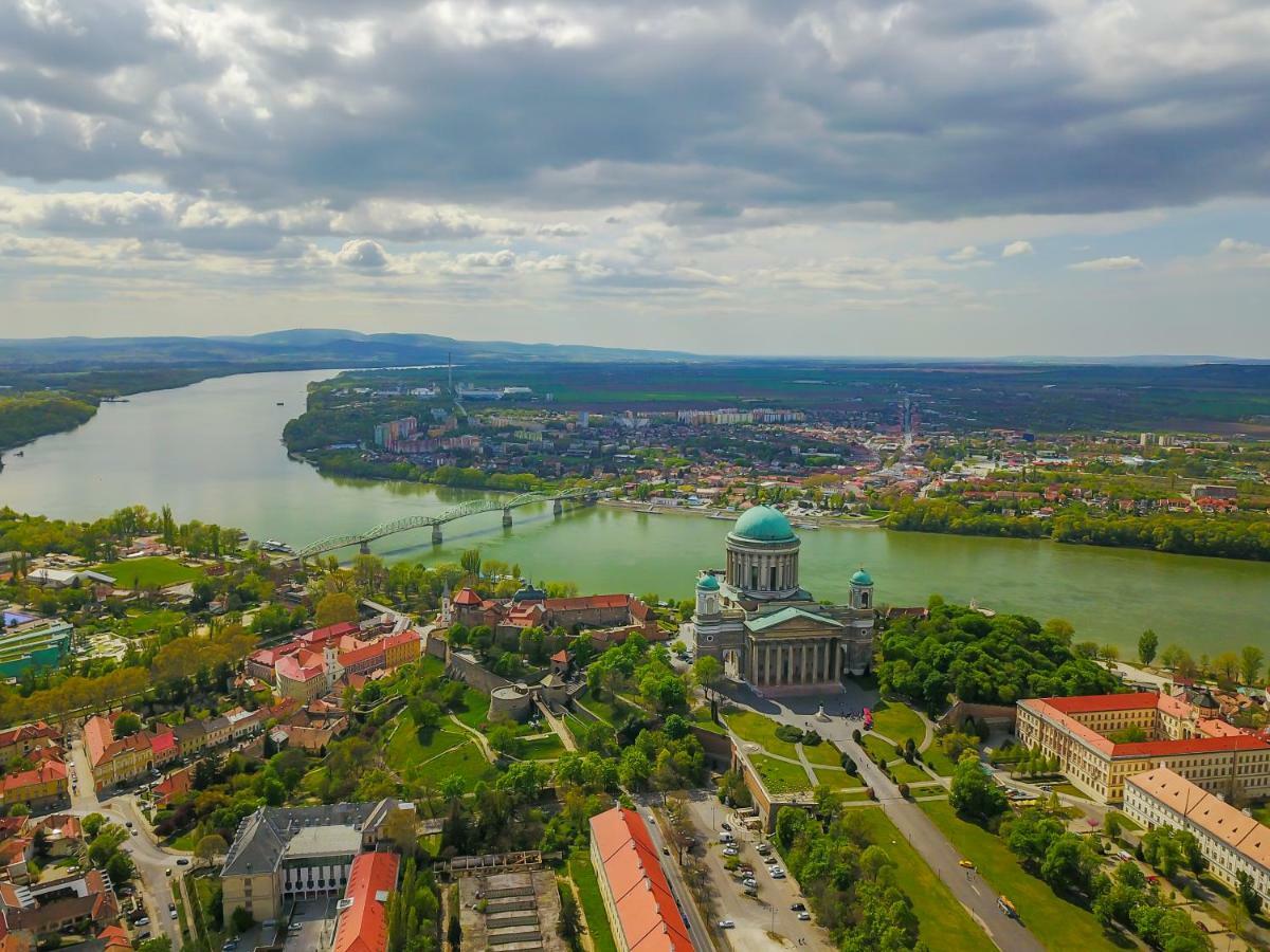 Szent Kristof Panzio Hotel Esztergom Exterior foto